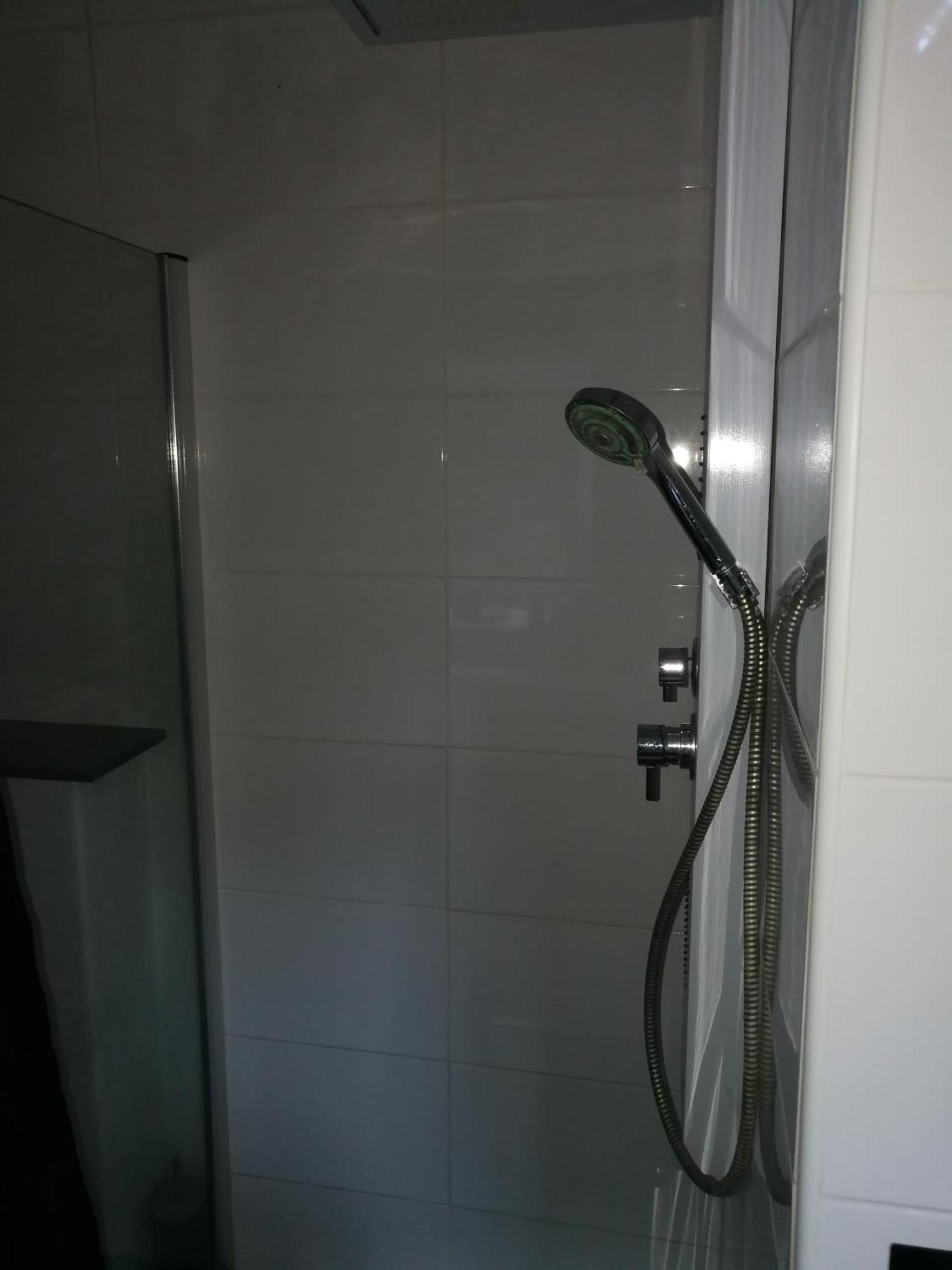 Wohlfuehloase - Zimmer, Appartment - Im Herzen Starnbergs Стая снимка